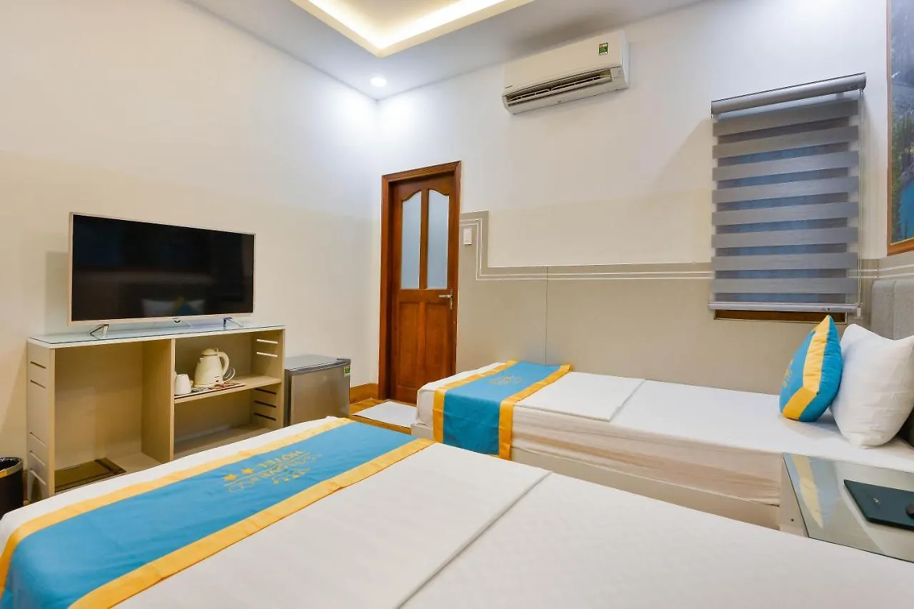 Love Hotel Airport Ho-Chi-Minh-Stadt
